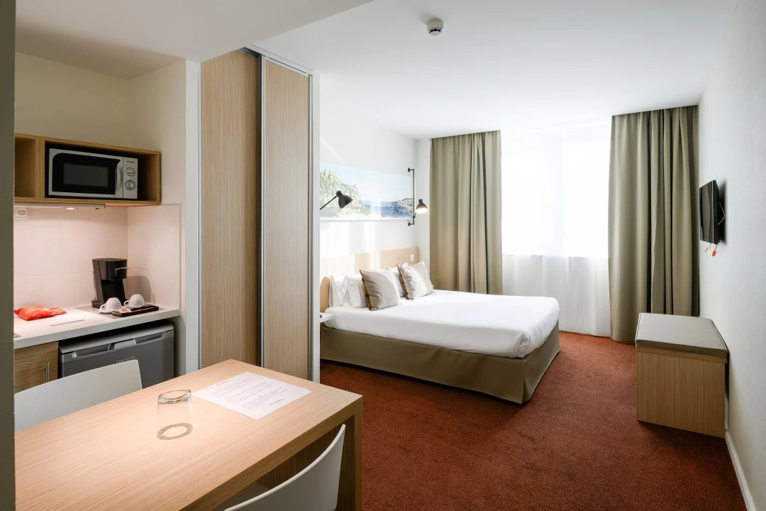 Foto - B&B HOTEL Barcelona Sant Cugat