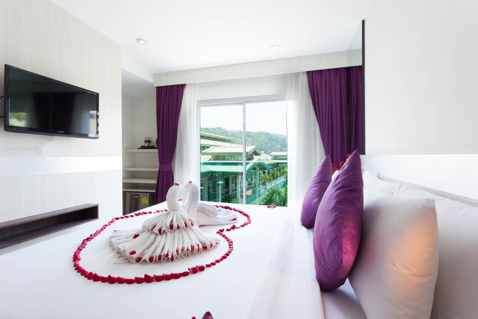 Photo - The AIM Patong Hotel