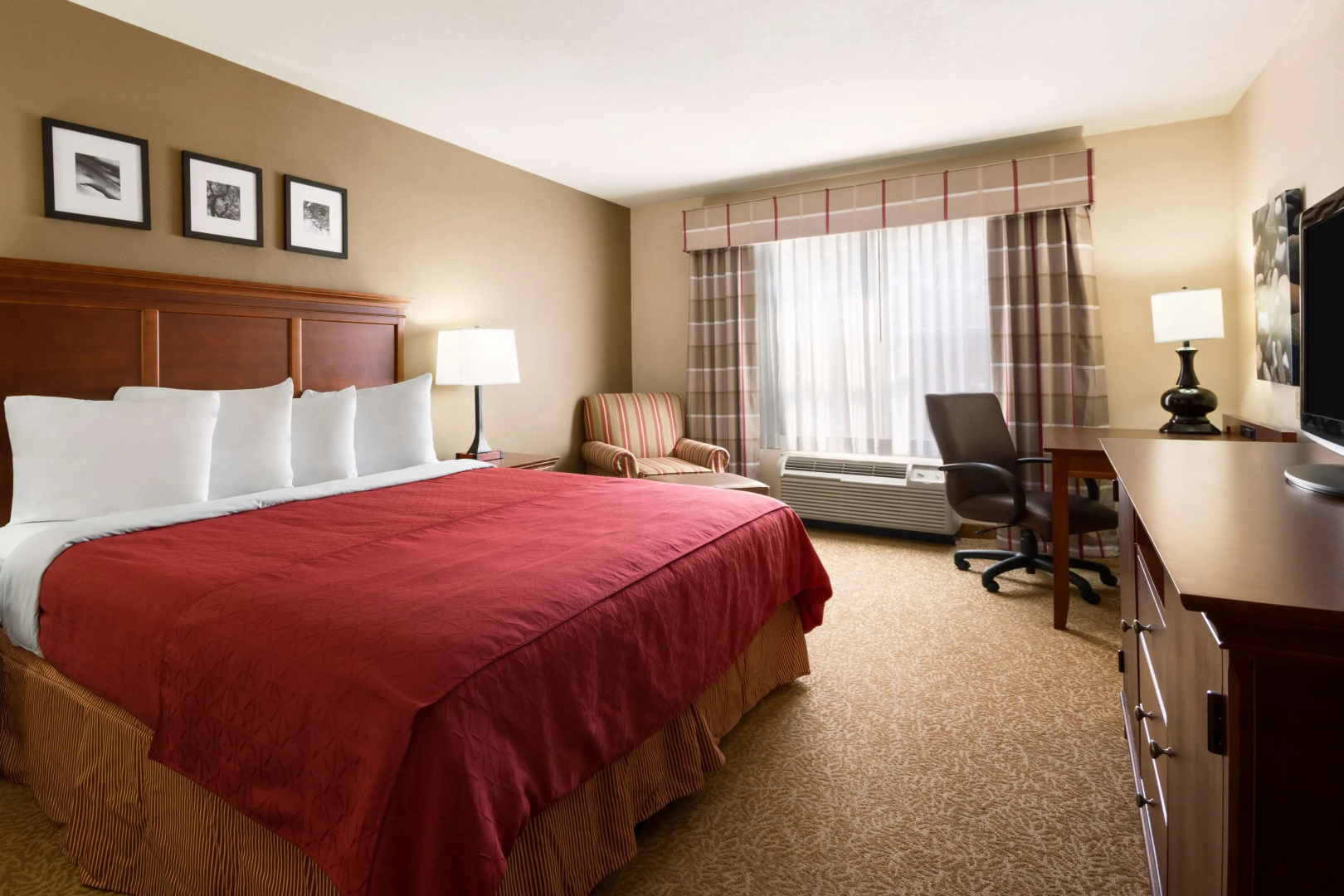 Foto - Baymont Inn & Suites by Wyndham Morrow - Atlanta I-75 South