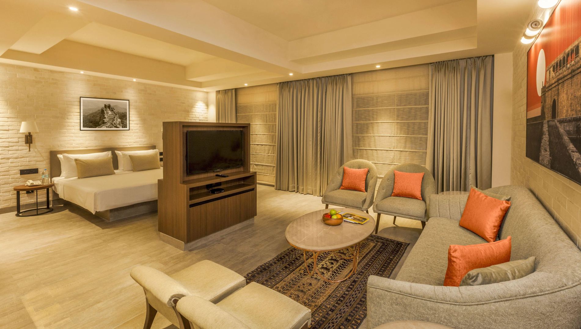 Photo - Lemon Tree Premier City Center Pune