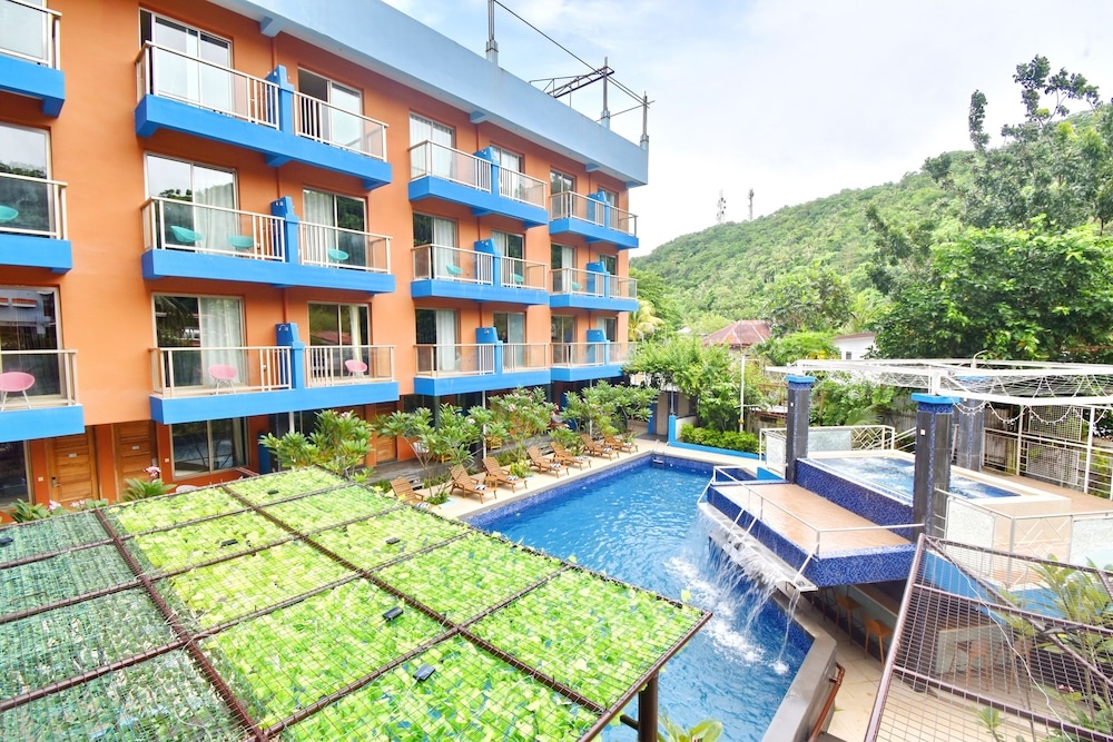 Photo - Oseidon Hotel Boracay