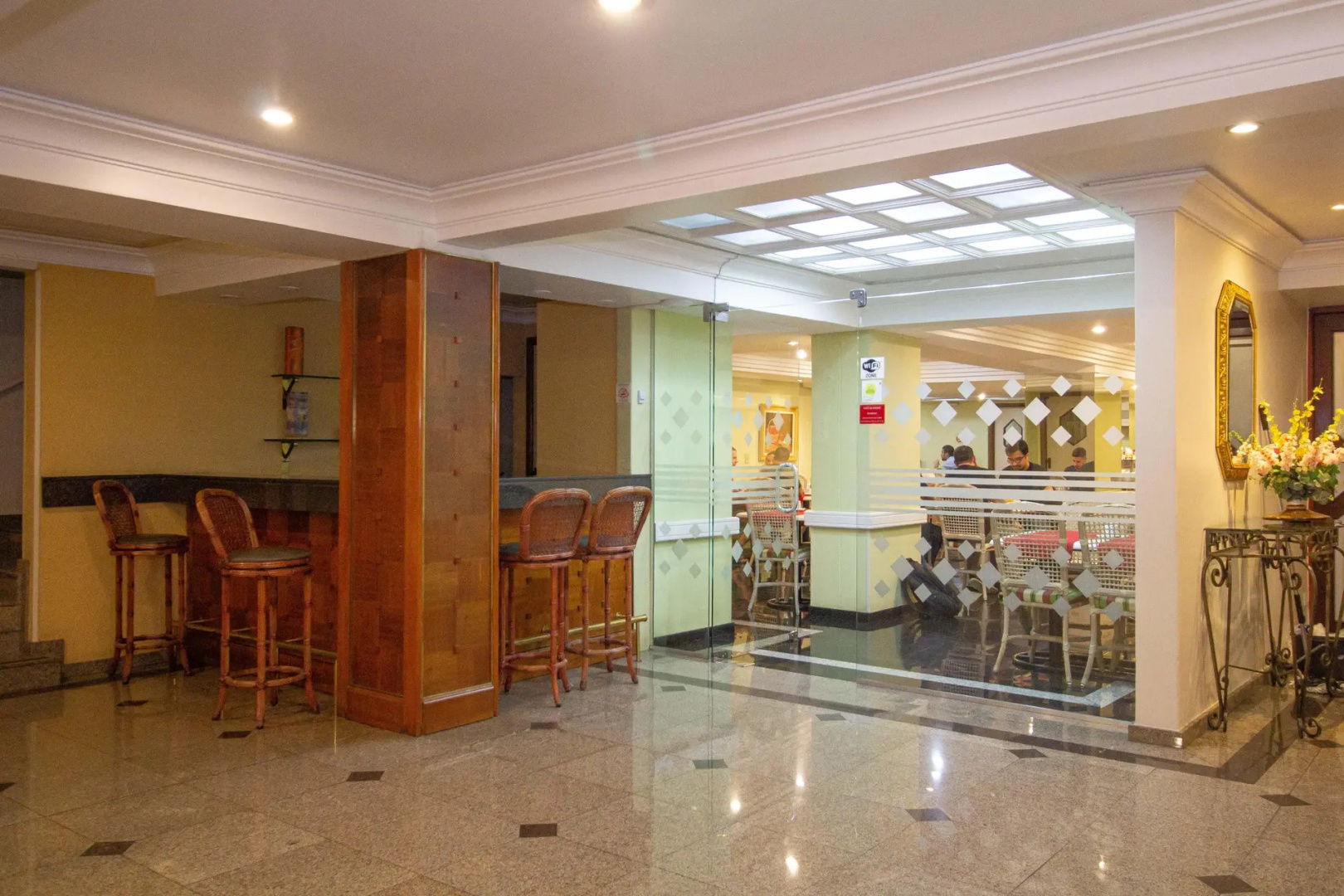 Foto - Trevi Hotel & Business
