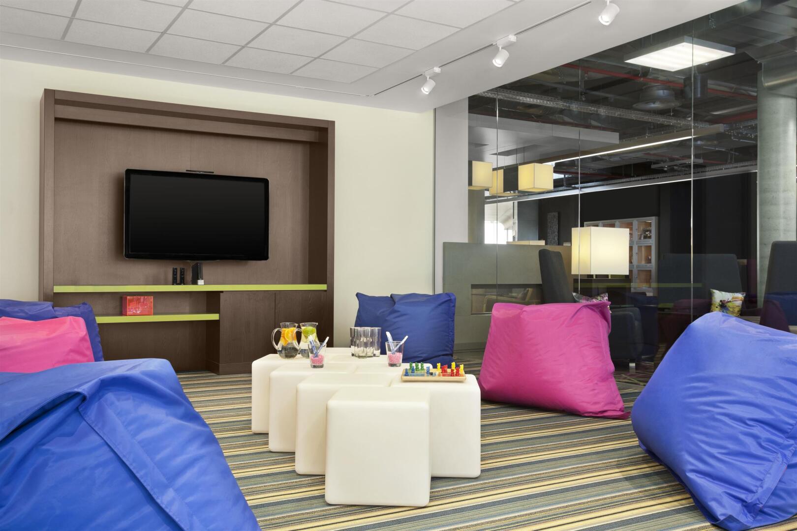 Photo - Aloft Brussels Schuman