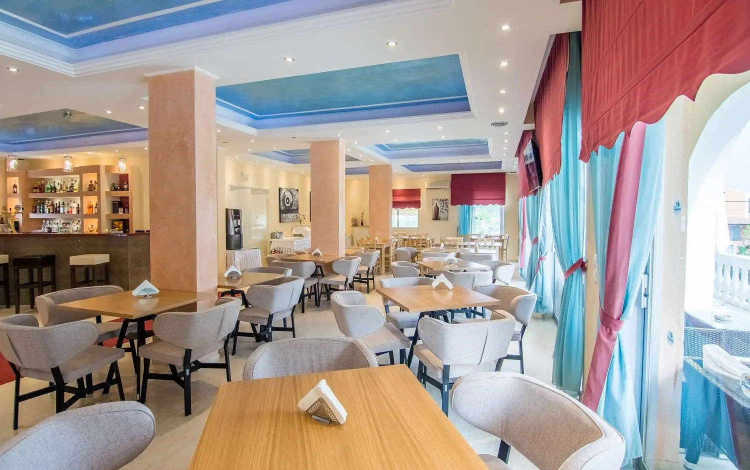 Photo - Primavera Hotel