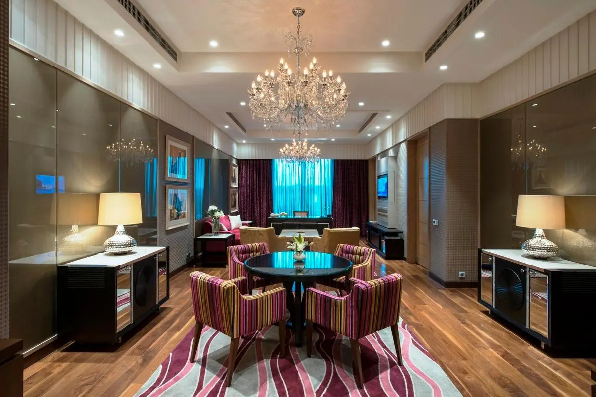 Foto - Taj Santacruz