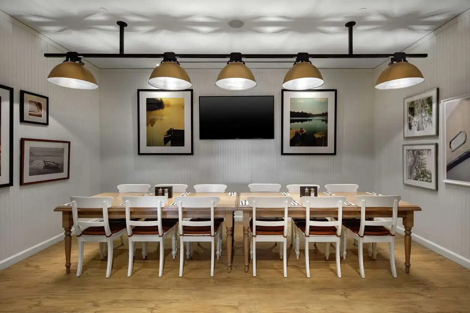 Photo - Doubletree by Hilton Toronto Airport, ON