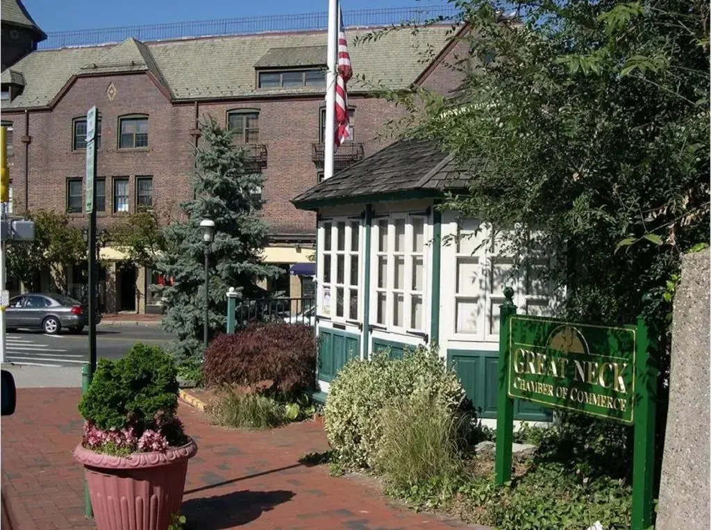 Photo - The Andrew Hotel