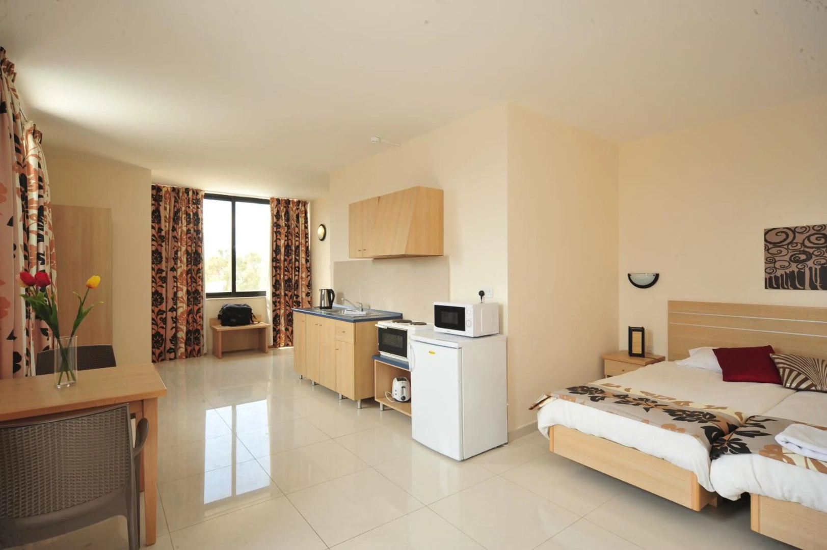 Photo - Dean Hamlet Hotel