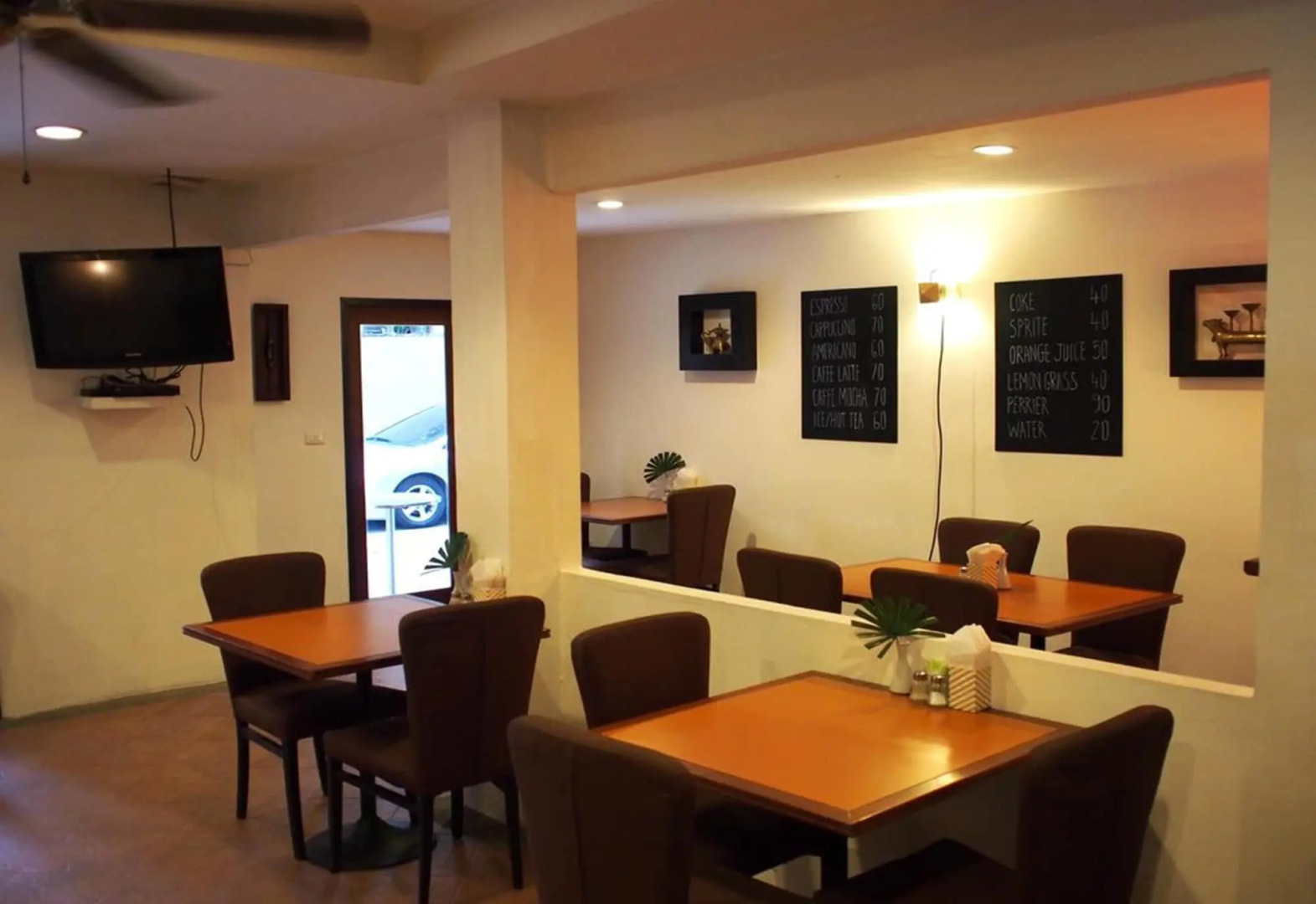 Foto - Drop Inn Bangkok