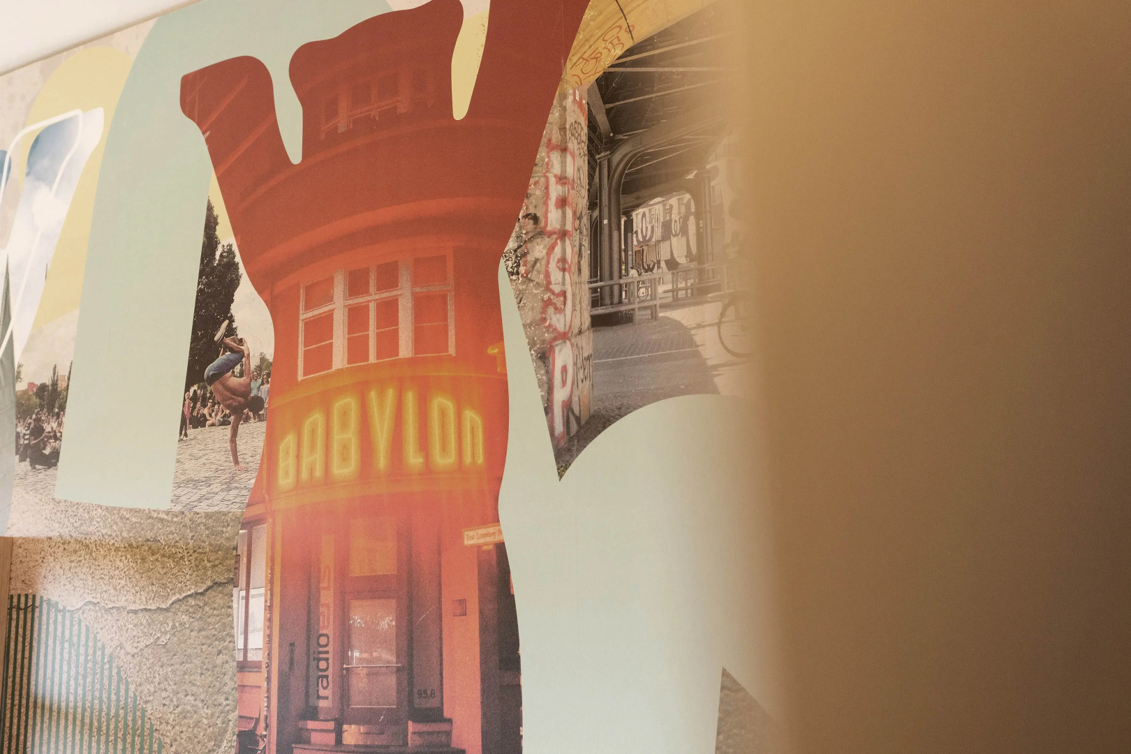 Photo - MEININGER Hotel Berlin Airport