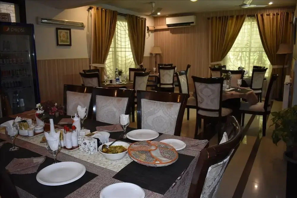 Foto - Savoy Inn