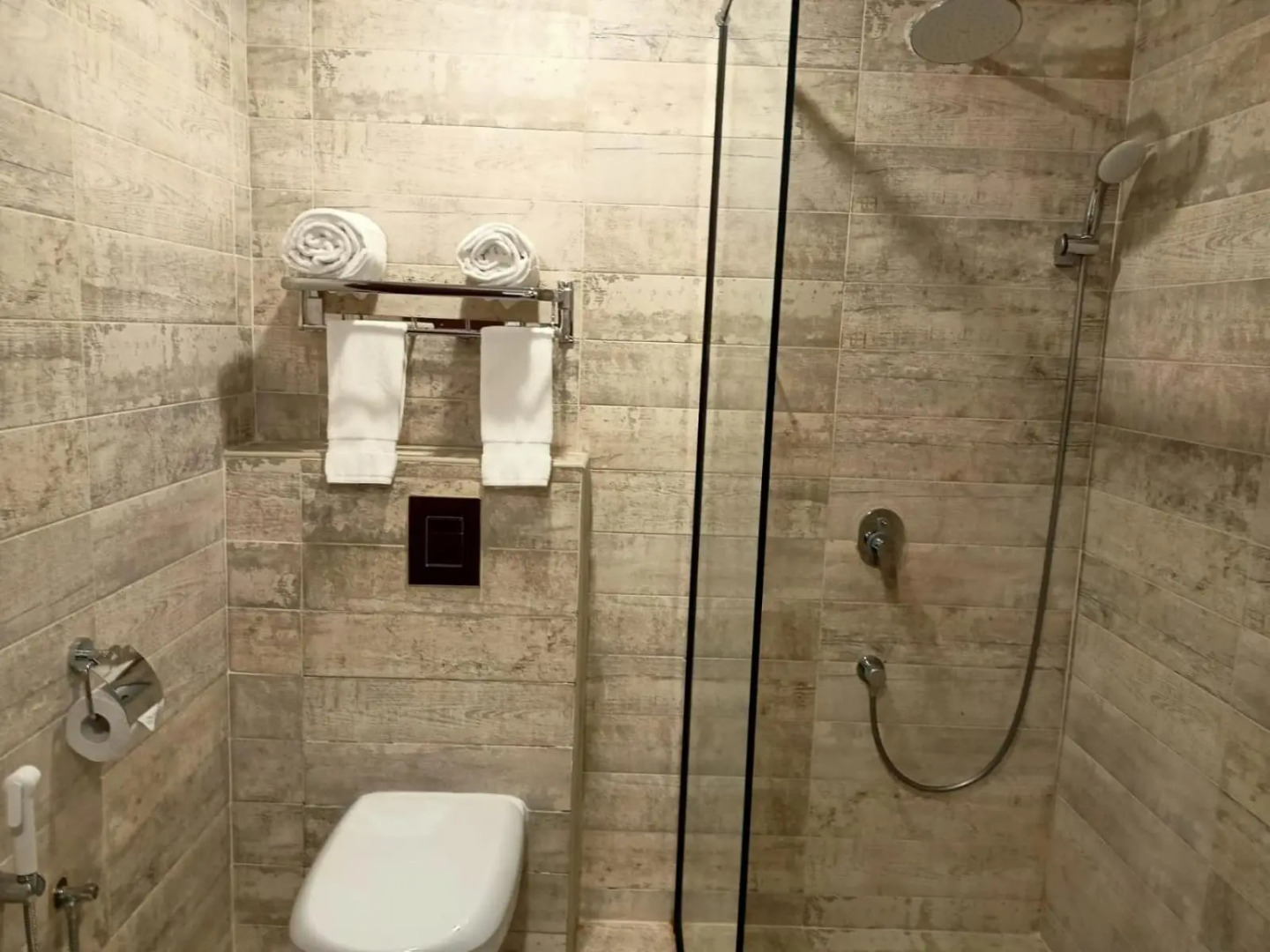 Photo - Grand Tourist Hotel