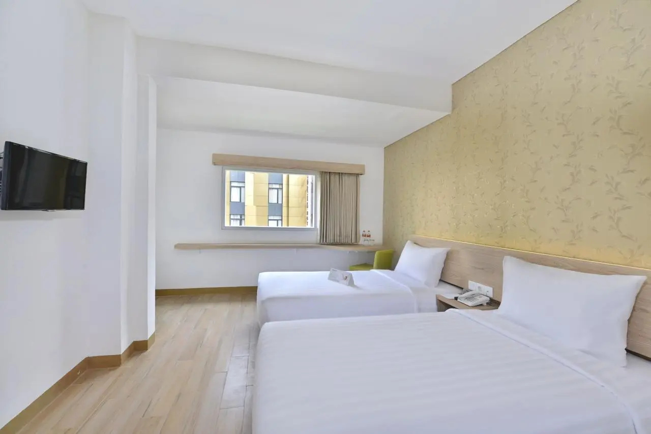 Photo - Whiz Hotel Falatehan Jakarta