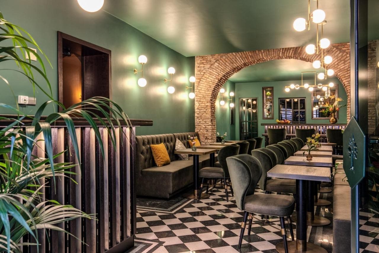 Photo - Tree Charme Parliament Boutique Hotel