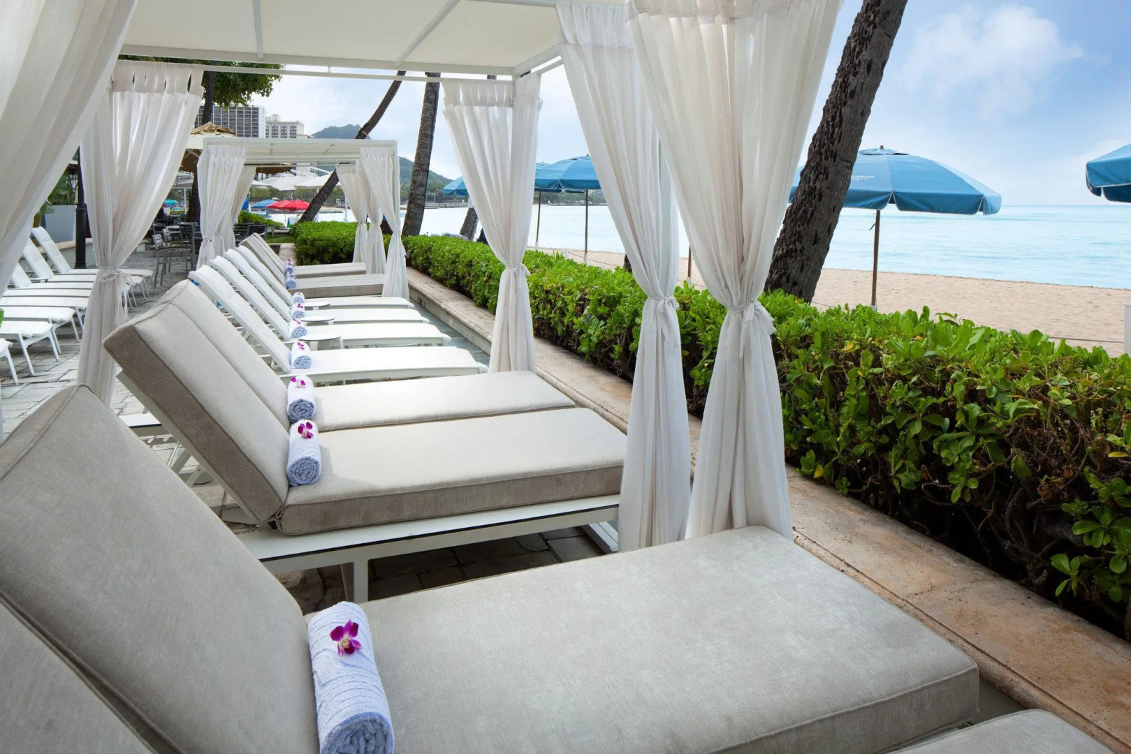 Photo - Moana Surfrider, A Westin Resort & Spa, Waikiki Beach