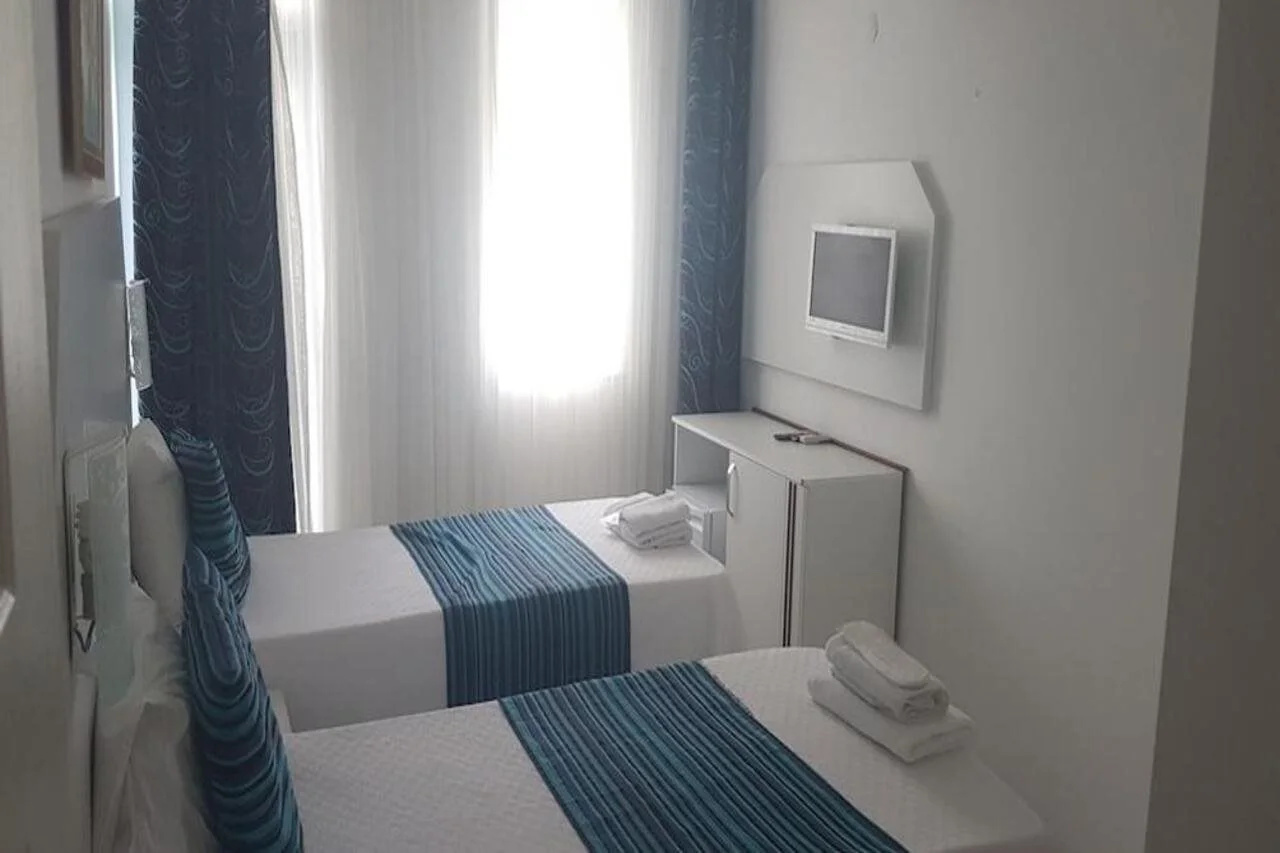 Photo - Teos Hotel