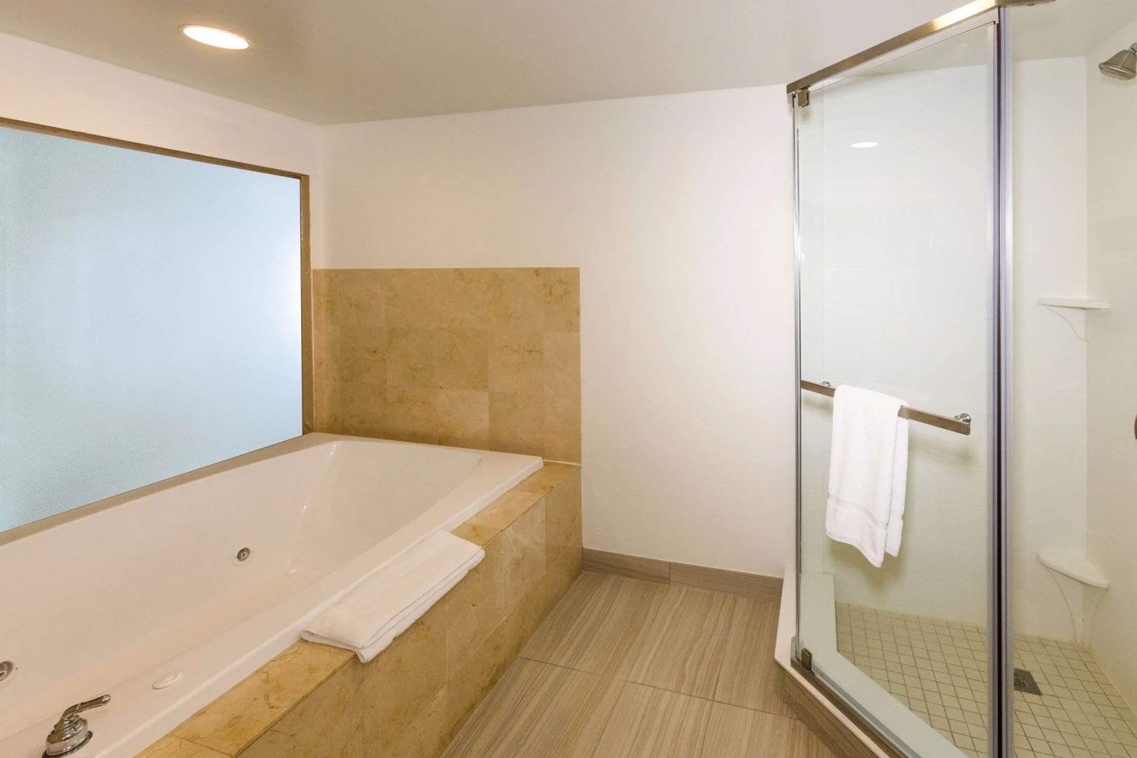 Photo - Hilton Garden Inn Jacksonville Airport