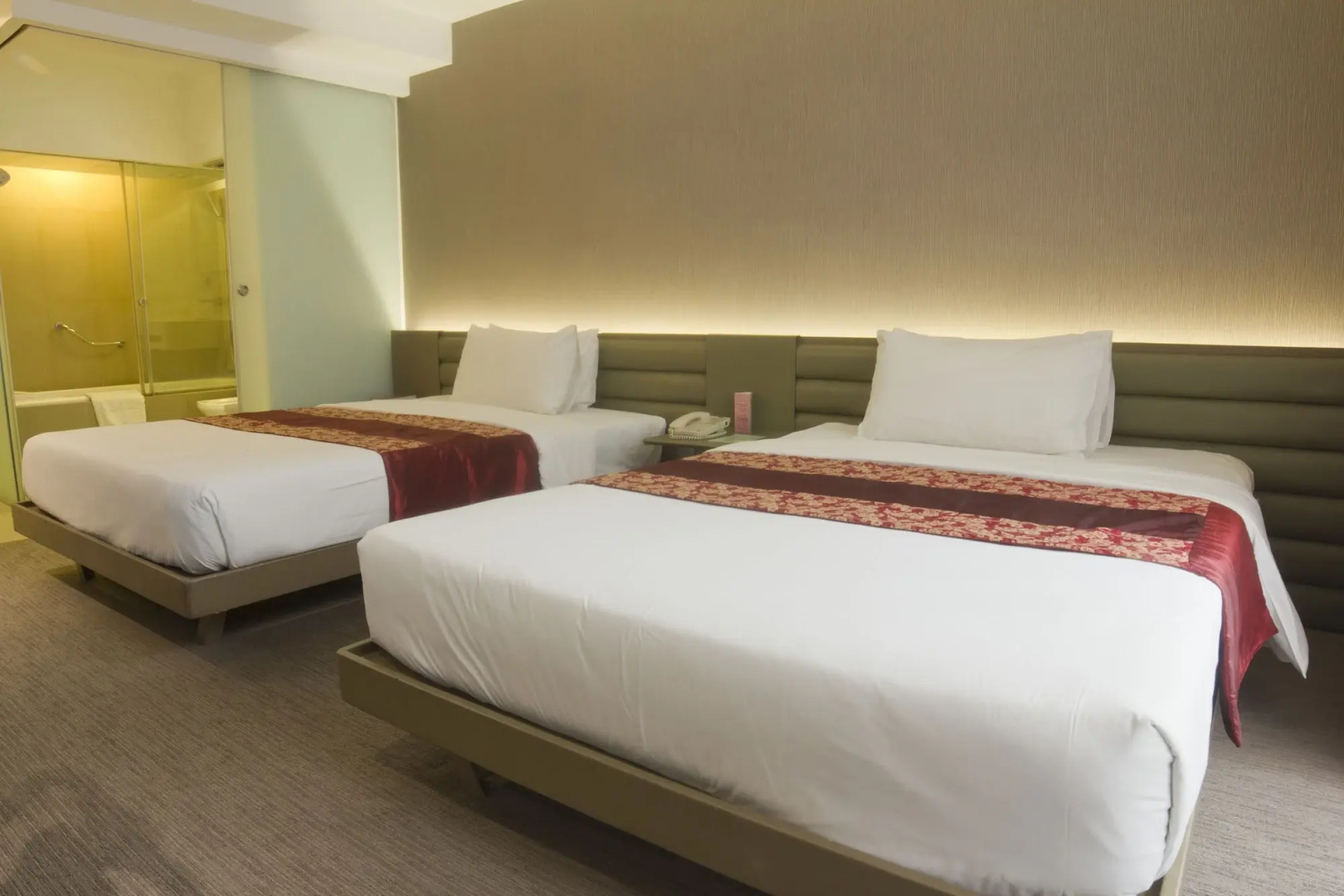 Photo - The E-Hotel Makati