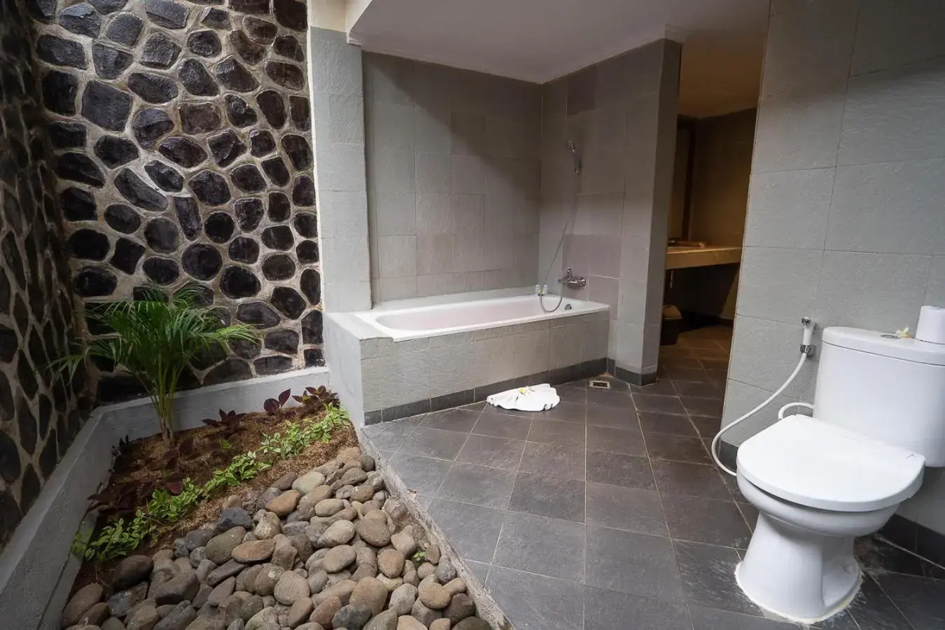 Photo - New Sunari Lovina Beach Resort