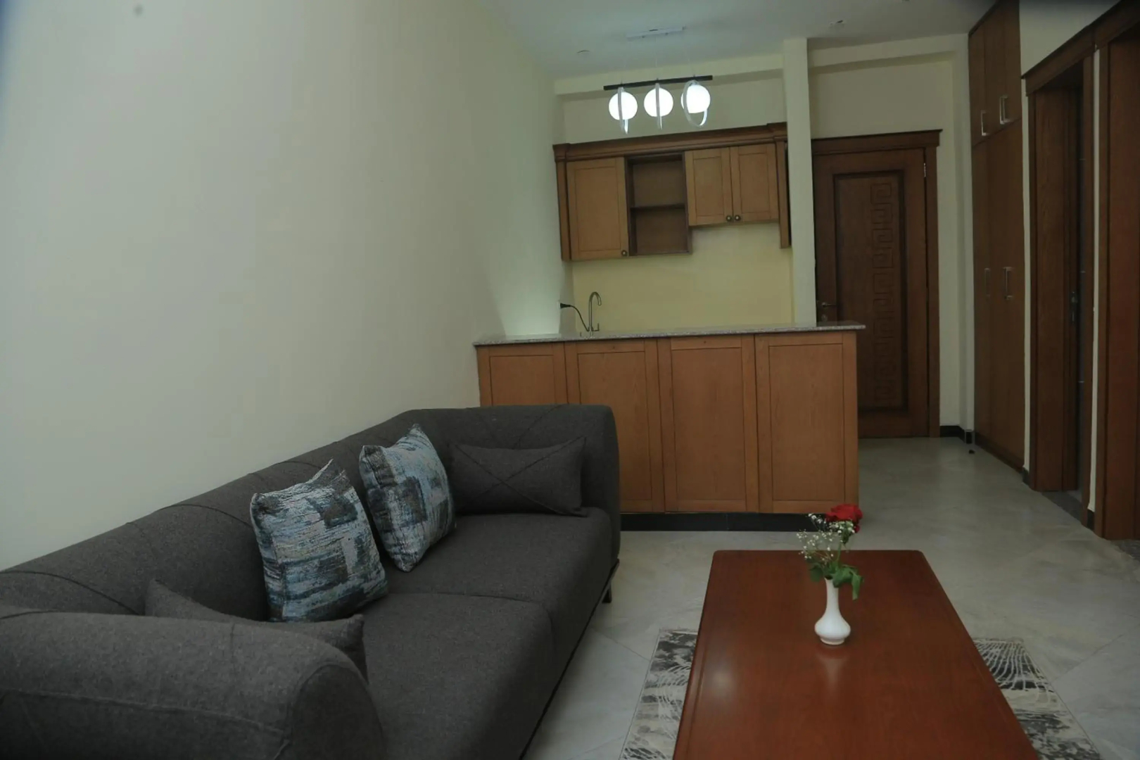 Photo - Daisy Hotel