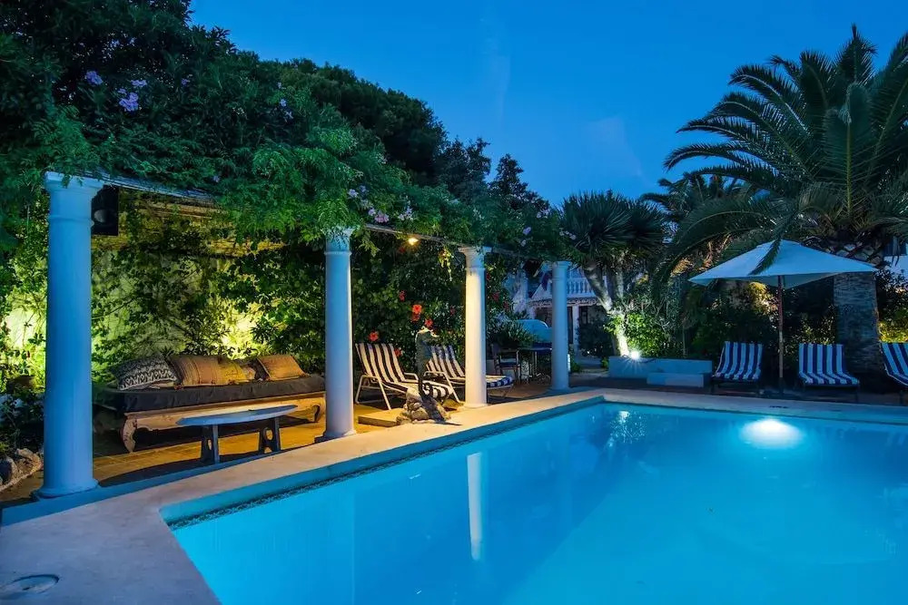 Photo - The Sea Club