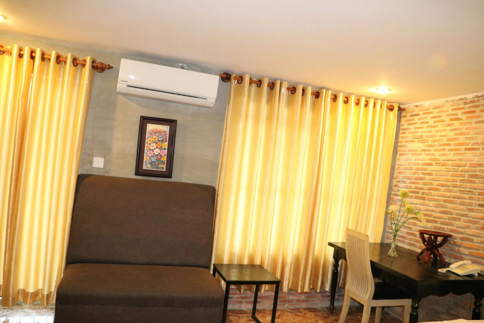 Photo - Best Central Point Hotel