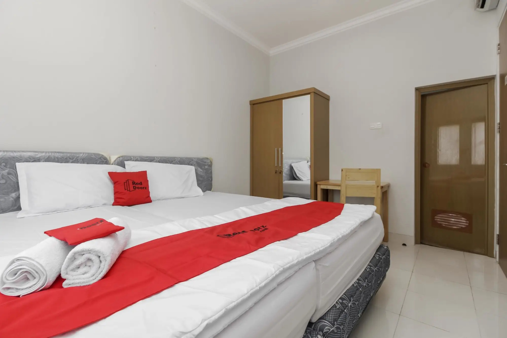 Foto - RedDoorz near Central Park Mall