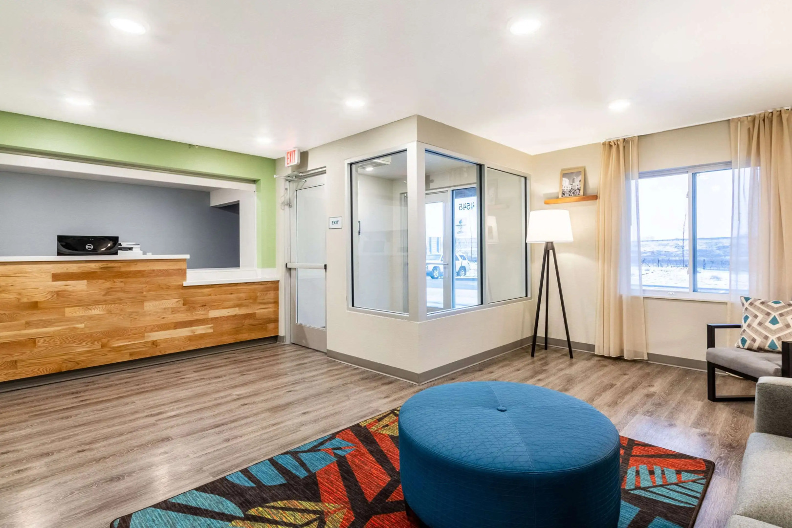 Photo - WoodSpring Suites Indianapolis Airport South