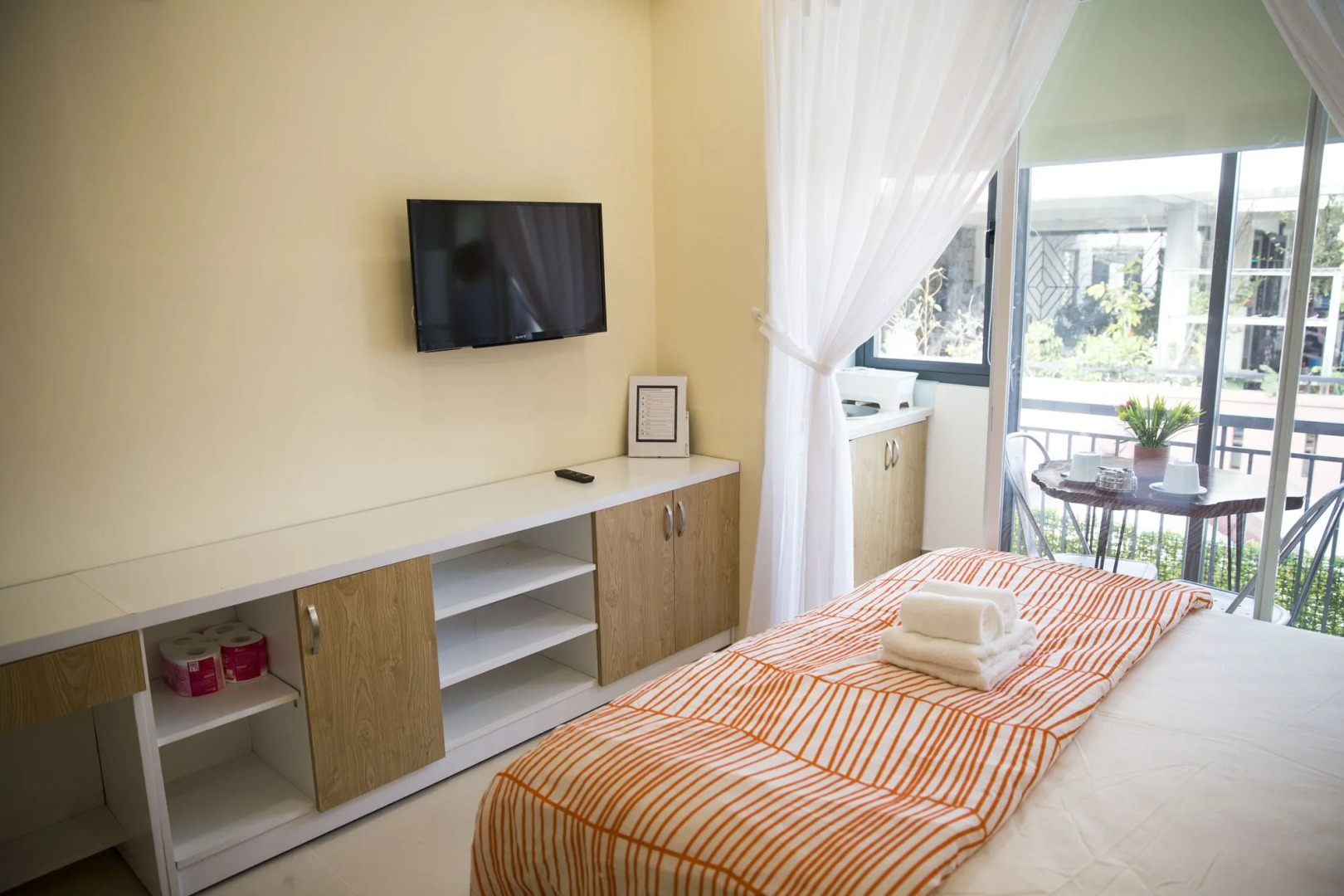 Photo - Jen & Friends House