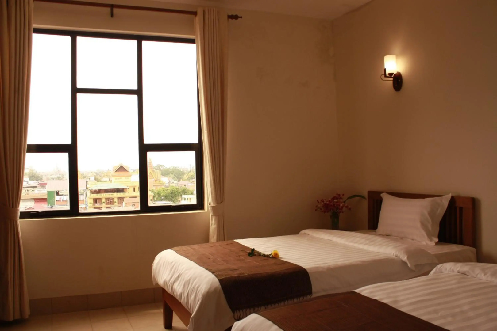 Photo - Lux Riverside Hotel & Apartment