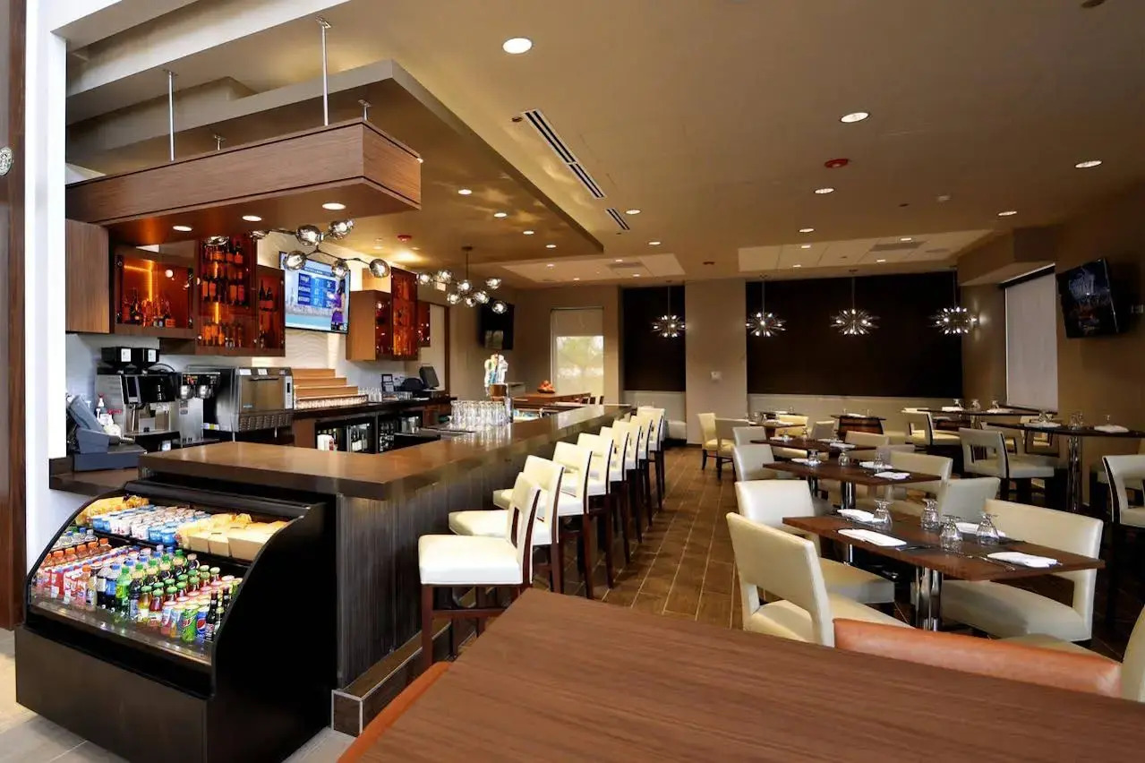 Photo - Renaissance Chicago Glenview Suites Hotel