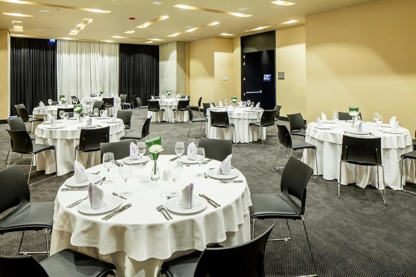 Foto - Movich Buró 26