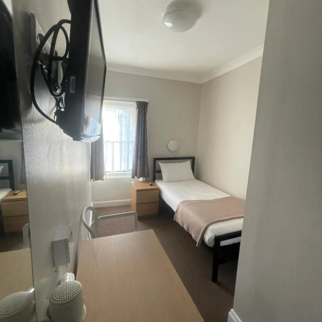 Photo - Lords Hotel