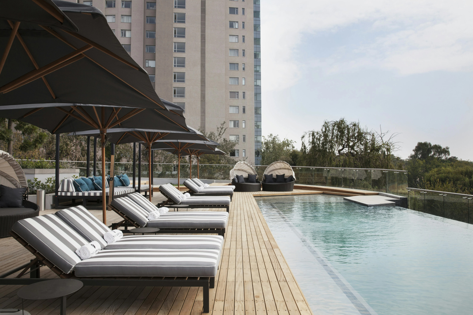 Foto - The Capital on Park Apart-hotel
