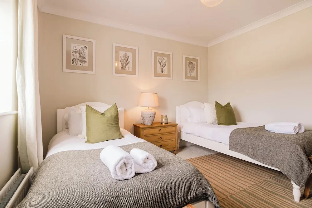 Beautiful 3 BD Home in Chipping Norton