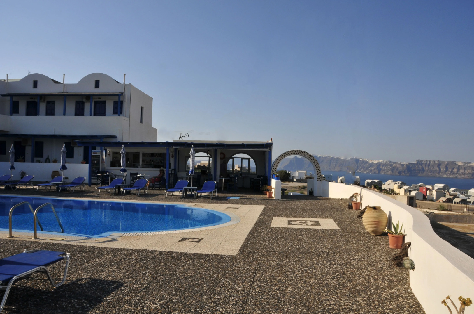 Foto - Thira's Dolphin