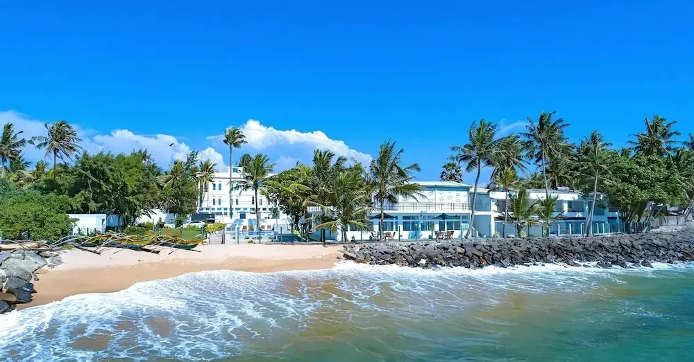 Photo - Manara Beach Resort