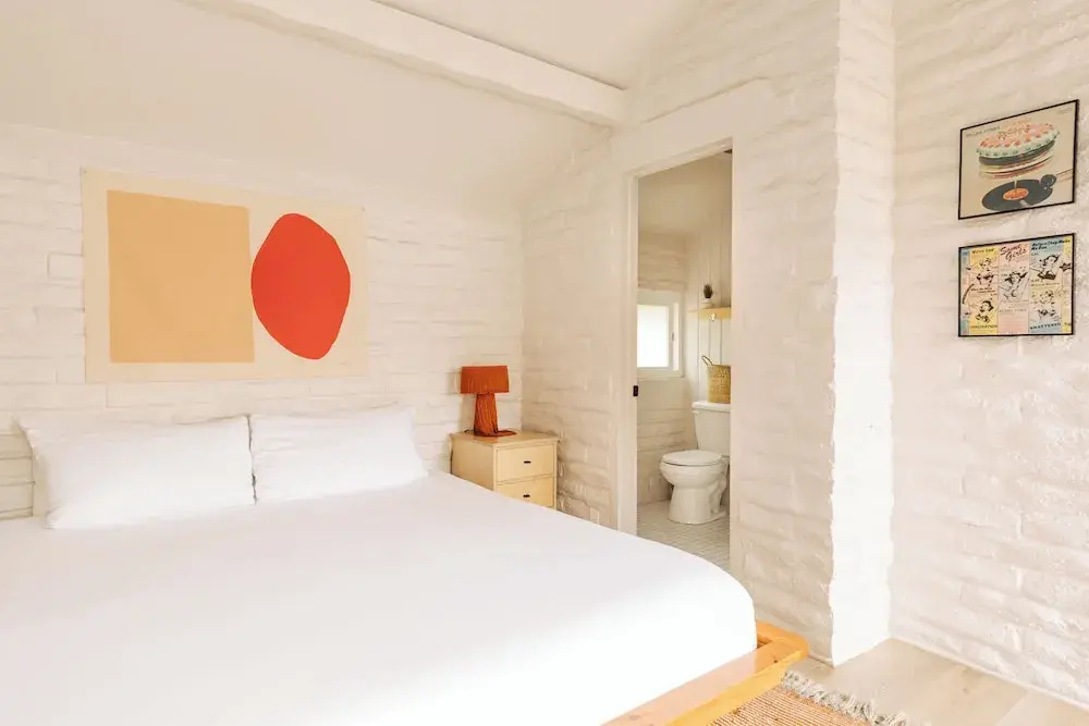 Photo - The Green Room Hotel