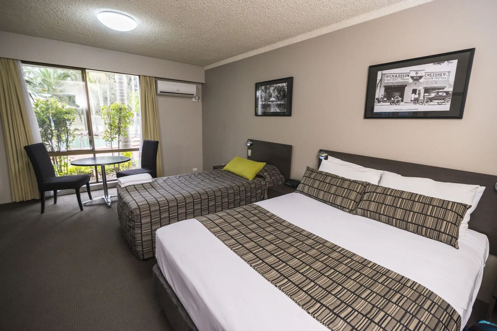 Photo - The Galaxy Motel