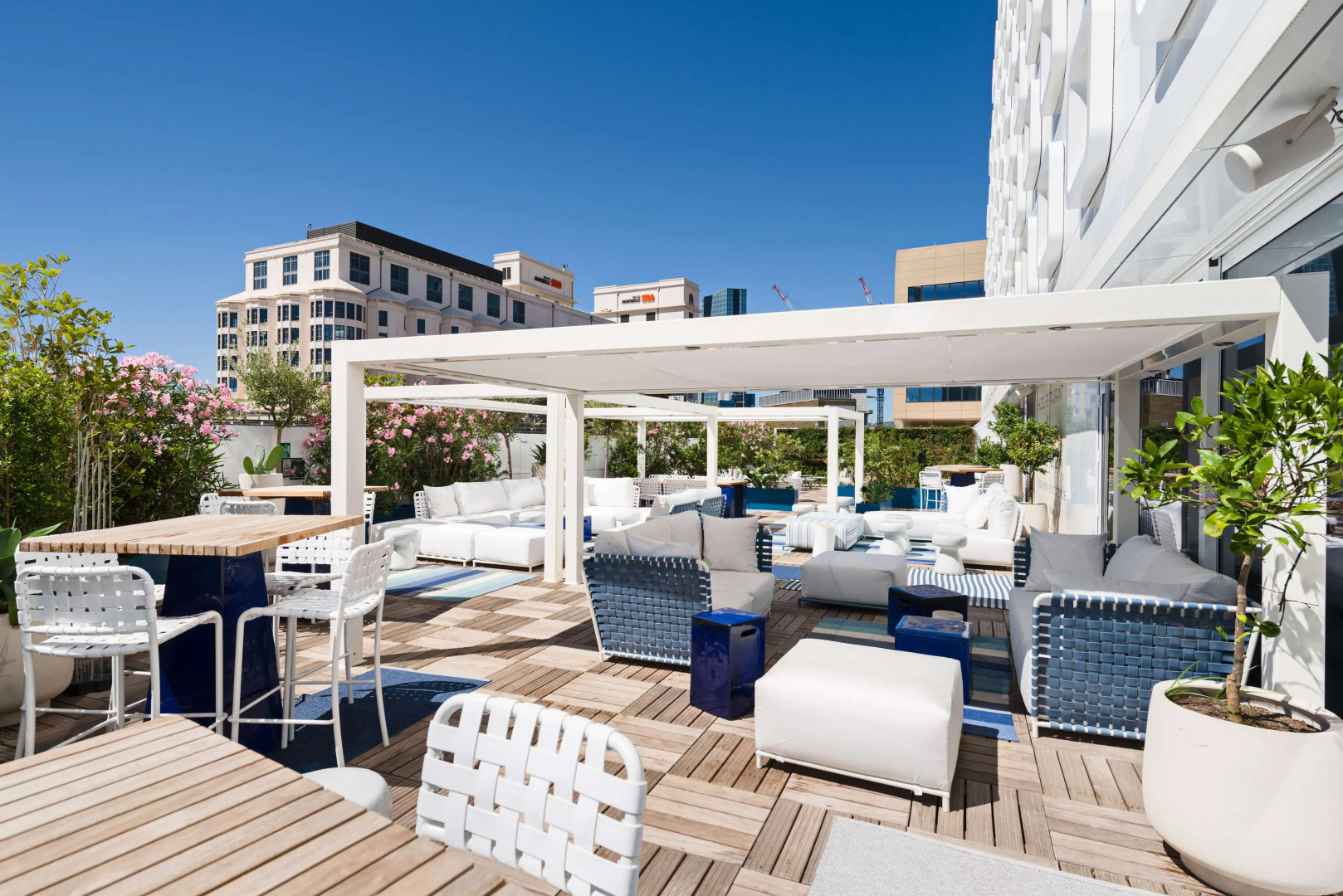 Photo - Golden Tulip Marseille Euromed