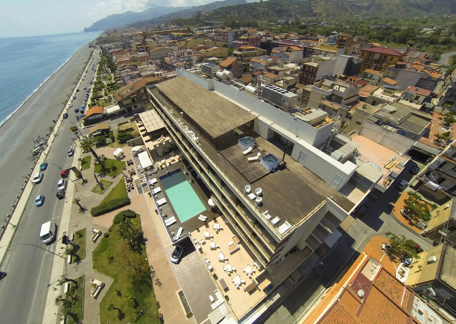 Photo - Main Palace Hotel