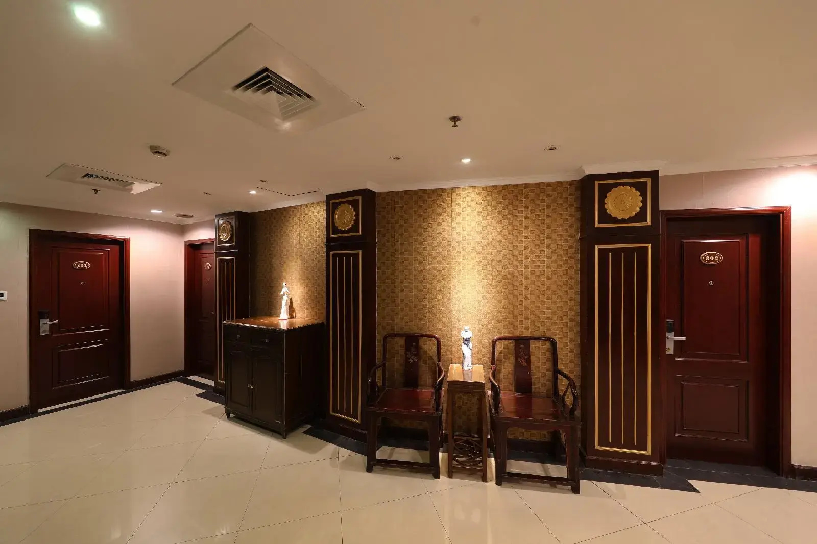 Foto - Seventh Heaven Hotel