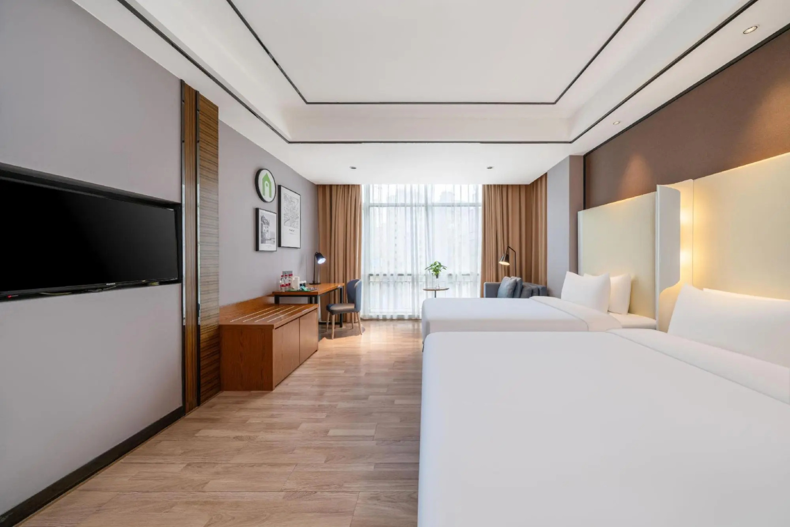 Campanile Hotel Shenzhen Honghuashan Metro Station
