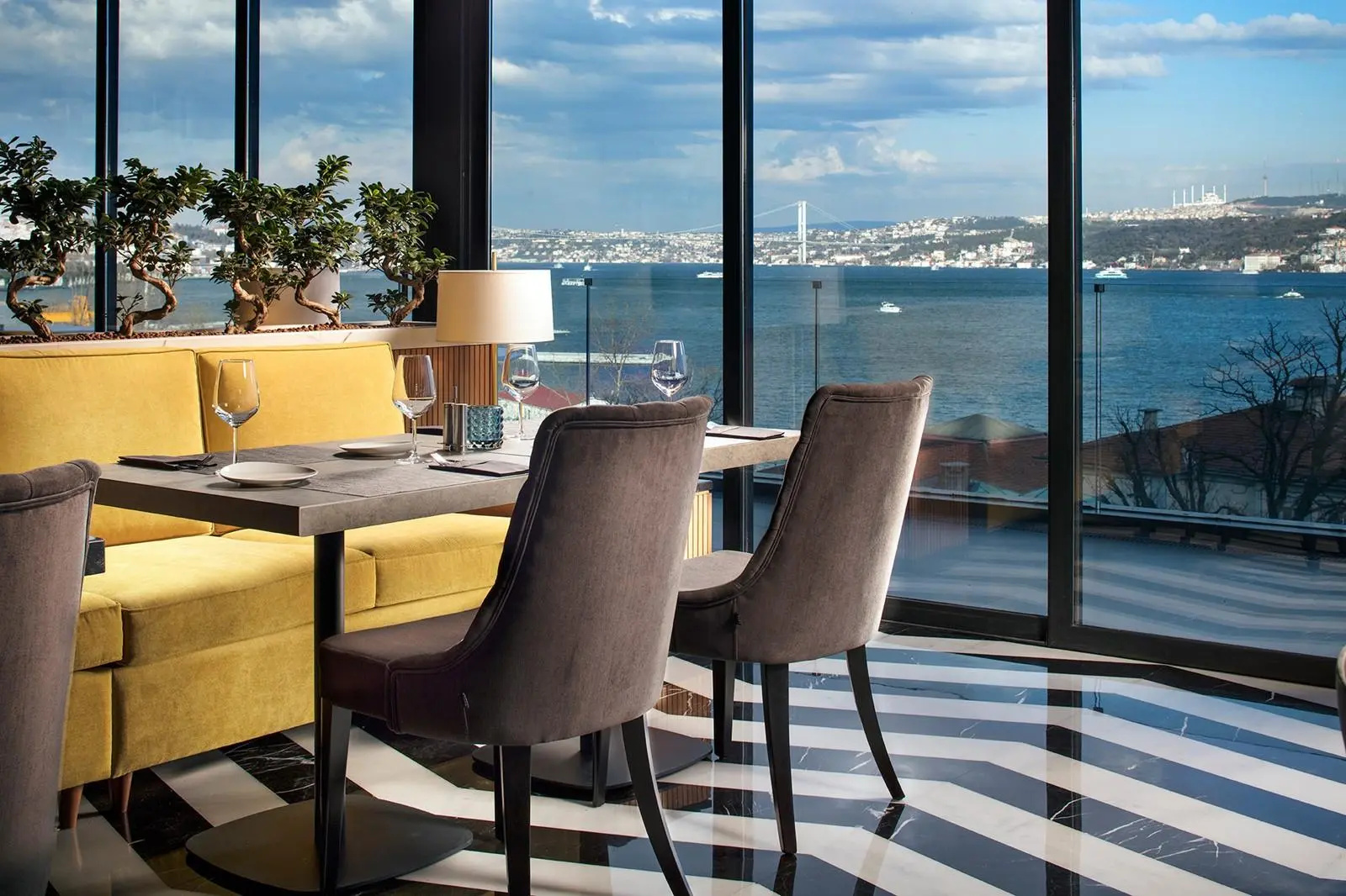 Photo - Metropolitan Hotels Bosphorus