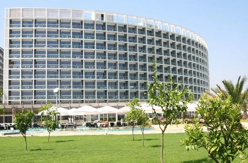 Photo - Crystal Centro Pearl Collection - Ultimate All Inclusive