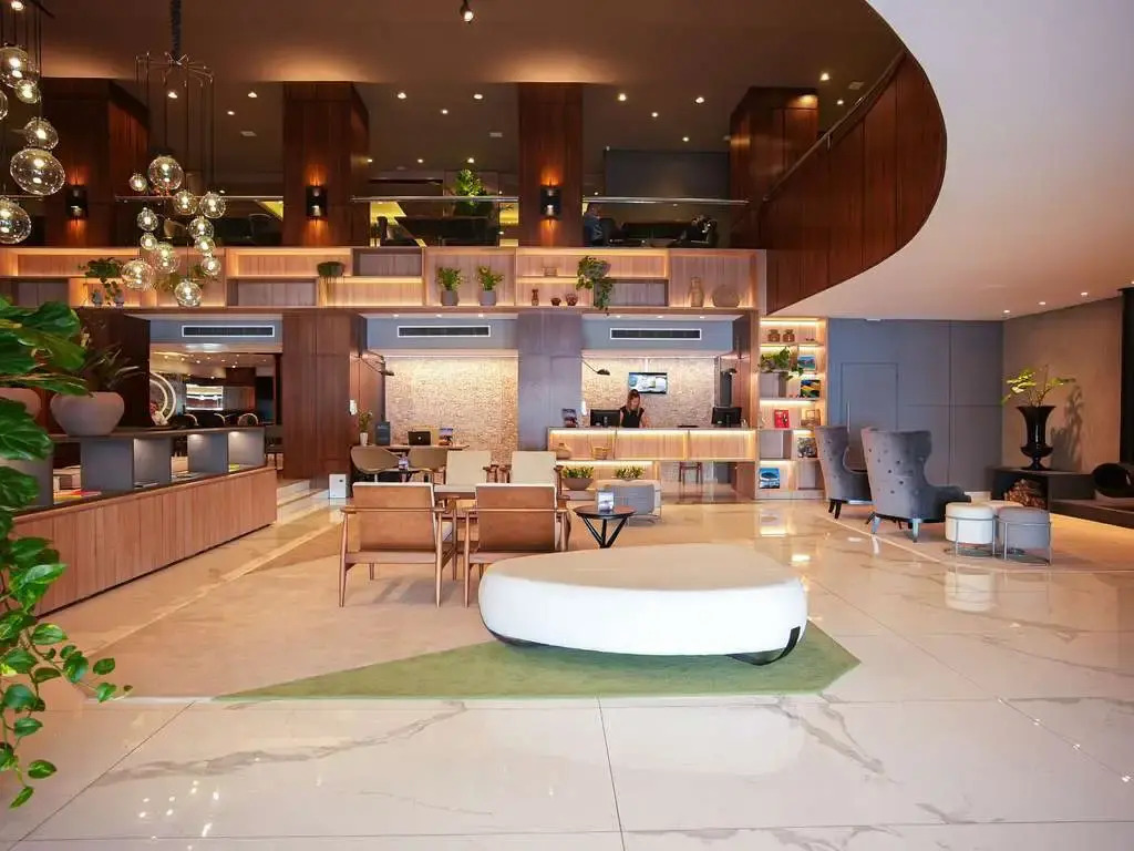 Foto - Grand Mercure Curitiba Rayon