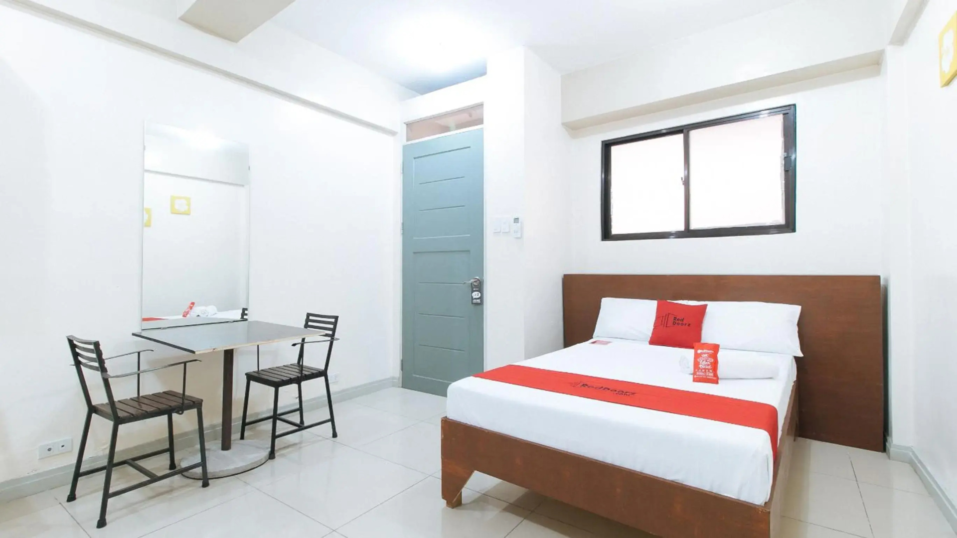Foto - RedDoorz near Pasay Taft