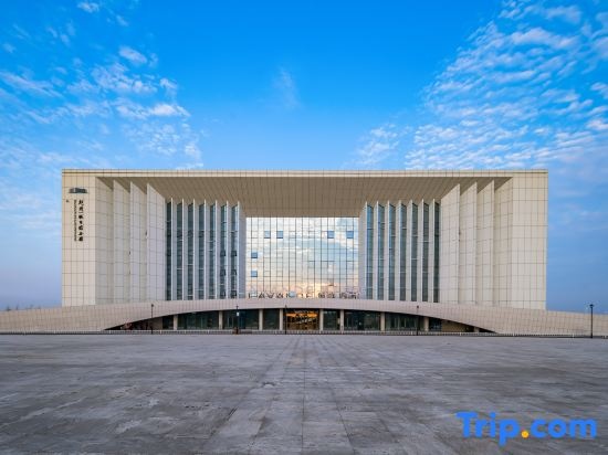 Lavande Hotel ·Zhao County Urban comprehensive Hall
