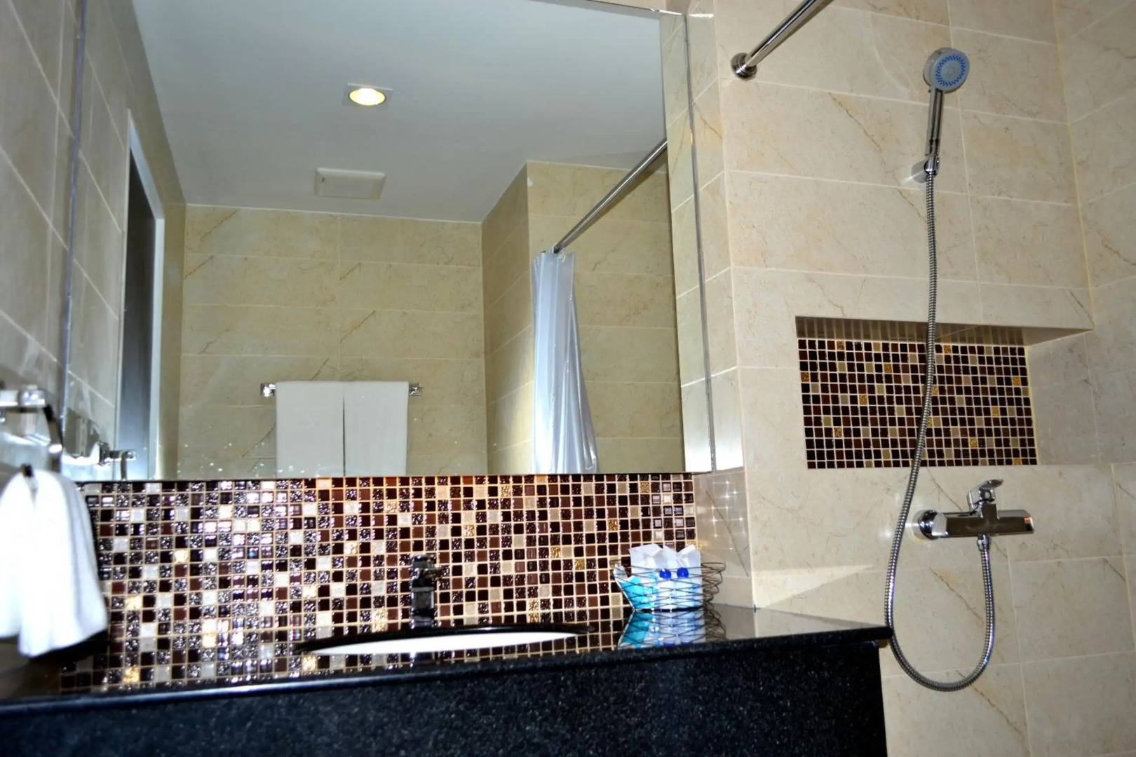Photo - Flipper Lodge Hotel - SHA Extra Plus