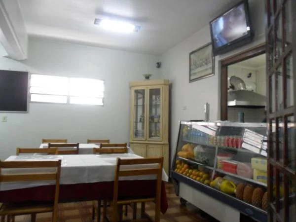 Photo - Center Plaza Hotel